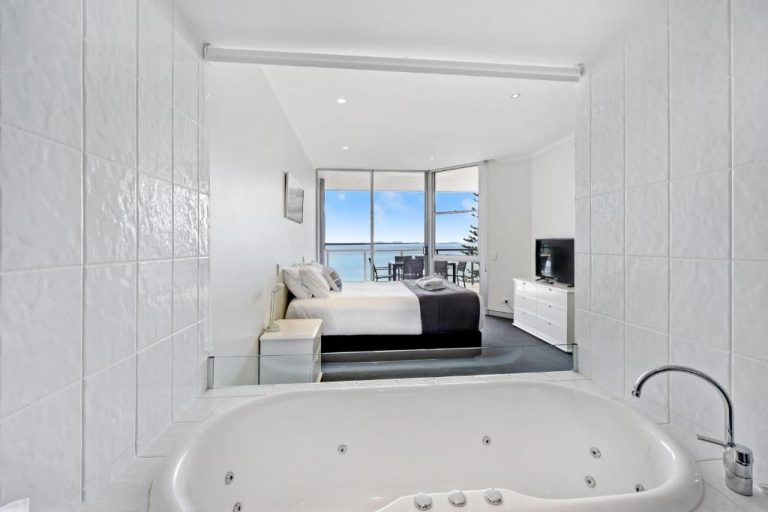 Sandcastle Apartments 04 768x512