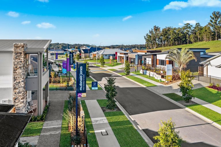 Sovereign Hills 4 768x512